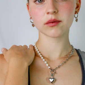 Set aus Perlen und Edelstahl