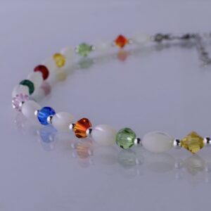Halskette aus Perlmutt und Swarovski