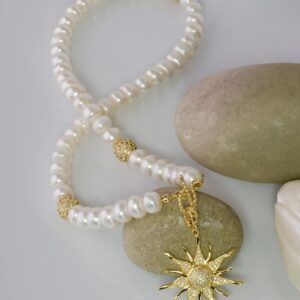 Kette aus Perlen