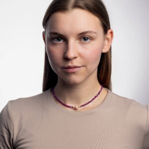 Halskette aus Rubin und Perlen